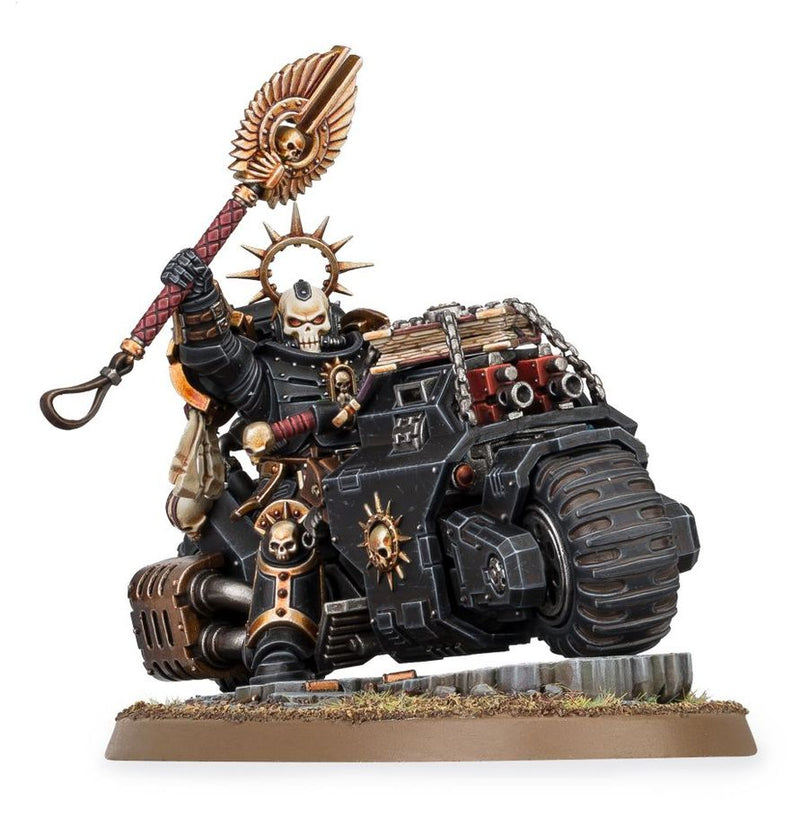 Warhammer 40K - Space Marines - Chaplain on Bike