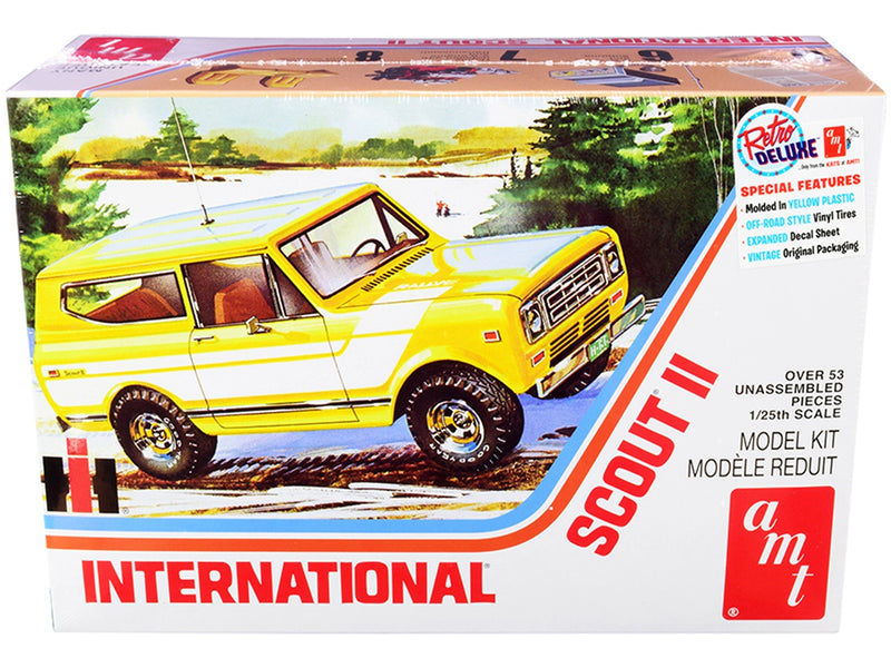 Model Kit - AMT - 77 International Harvester Scout ll
