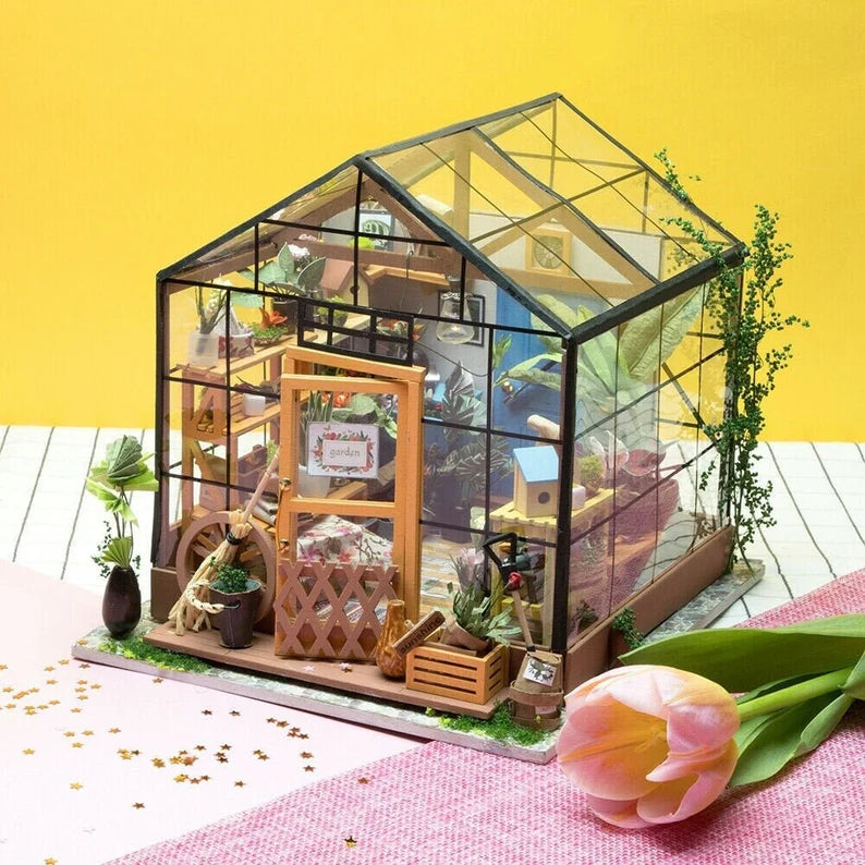 Crafts - DIY House - Cathy's Flower House | Event Horizon Hobbies CA